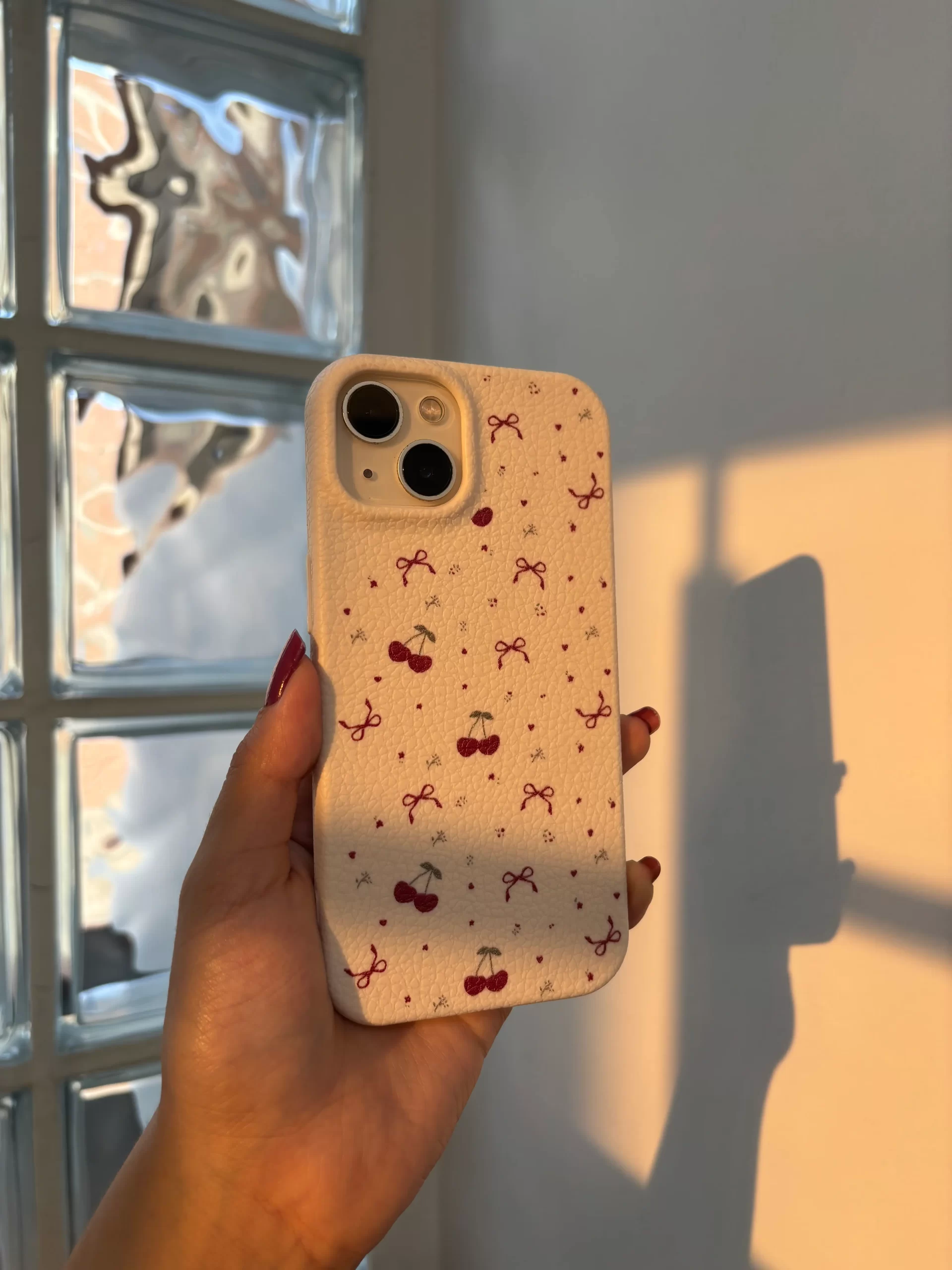 case-cerezas-y-lazos-flexible-tpu-iphone