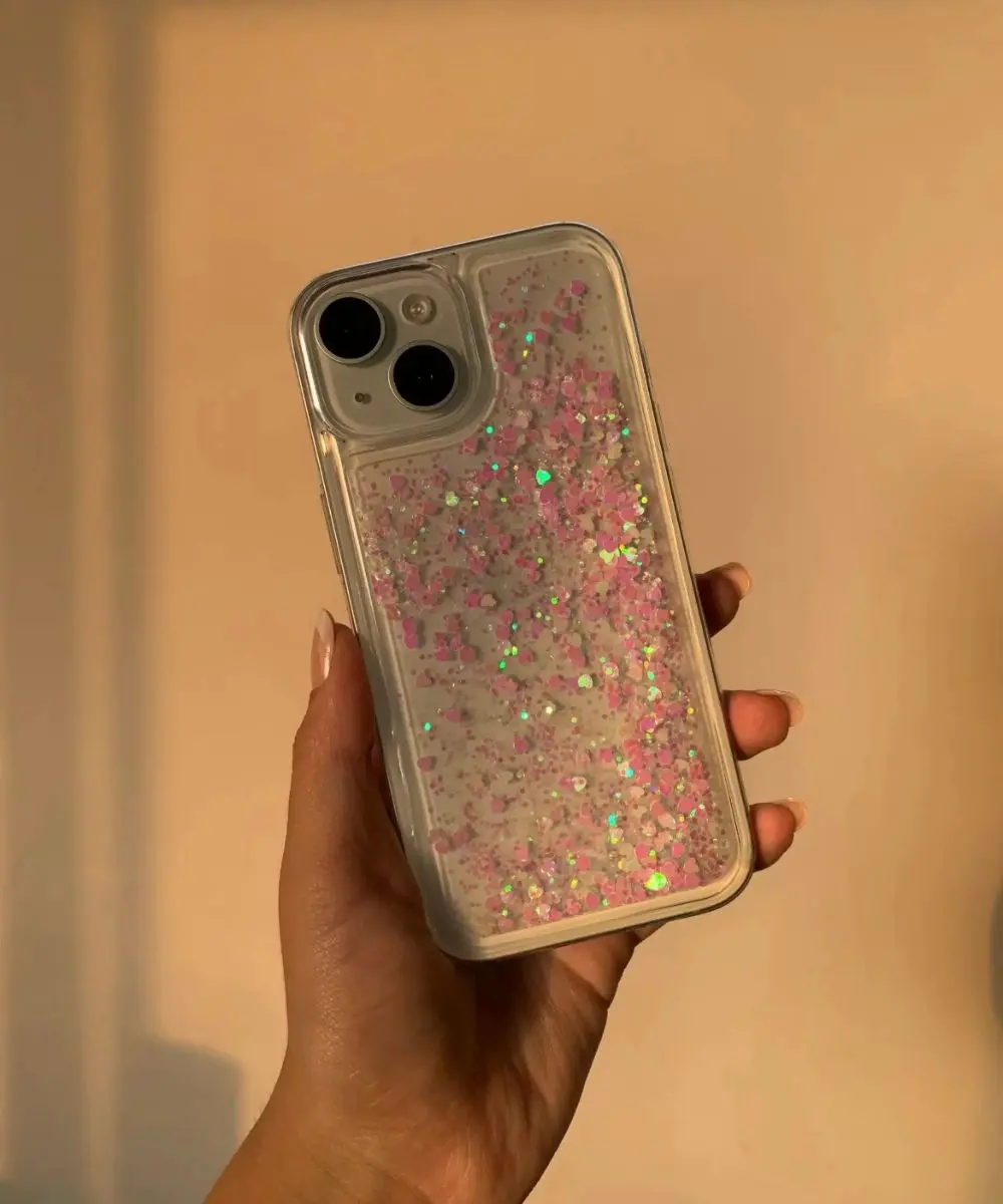 case-iphone-corazones-glitter-liquido-antishock