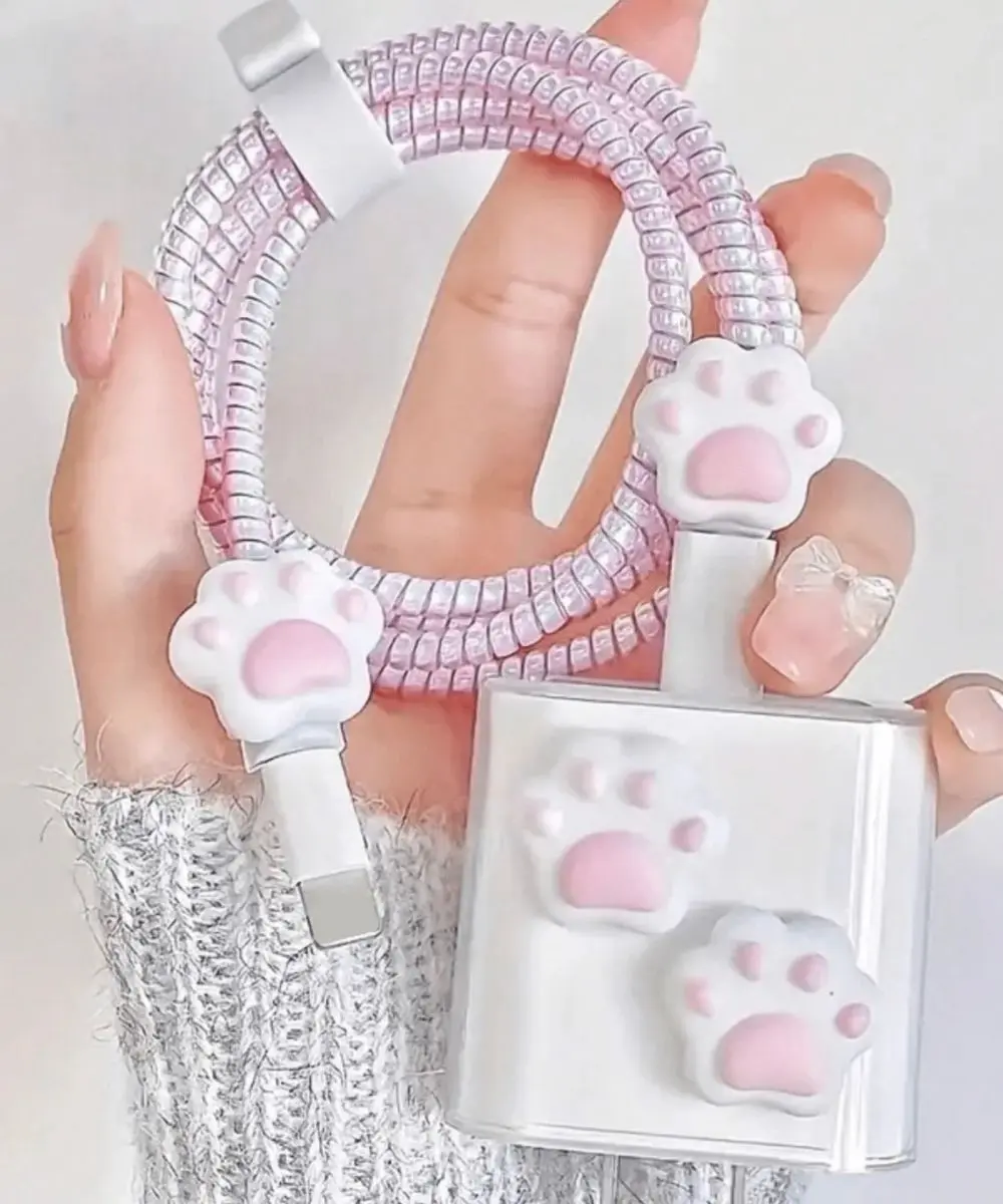 protector-de-cargador-iphone-hello-kitty