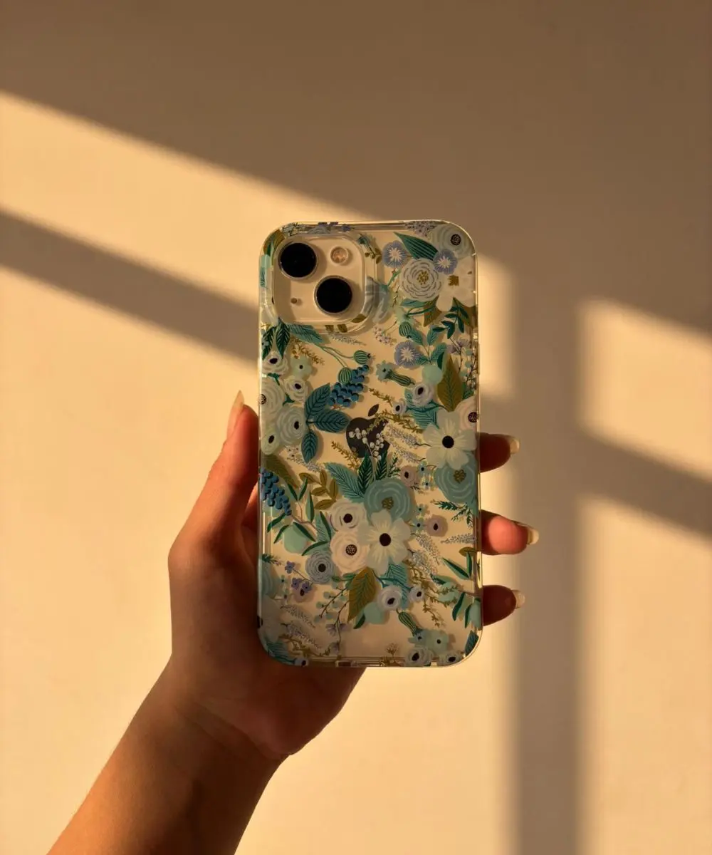 case-iphone-antishock-hortensias-azules